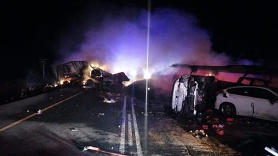 Fatal accident on N1 near Leeu Gamka
