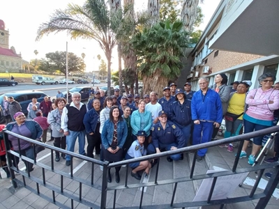  Brian Daniels stap vir Rooikruis-Kinderhospitaal 