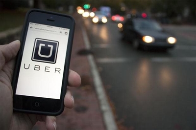 Uber halts self-driving car tests after death