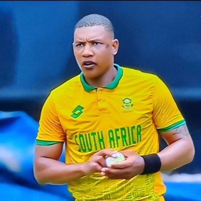 Droom - debuut vir Baartman