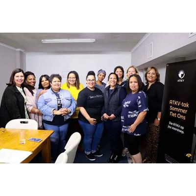 Leeskonferensie vir ouers, onnies, leesondersteuners