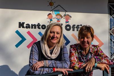 Skoenboksprojek vier sy 16de bestaansjaar