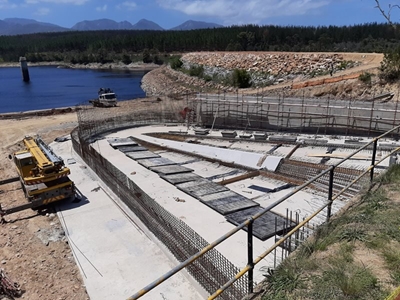 Update: Raising of Garden Route Dam wall