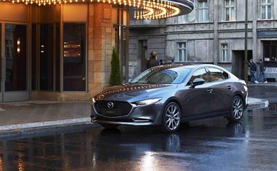 Dynamic or elegant - Mazda3 offers the choice