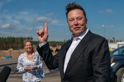 Elon Musk’s magic continues as bitcoin nears $50,000