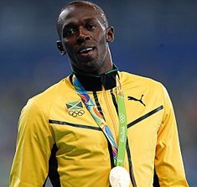Black car Bolt's only demand on Aussie football foray
