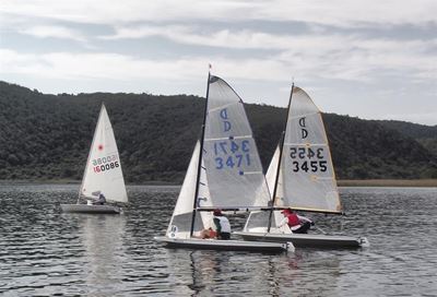 Wind hampers Sunday's sailing