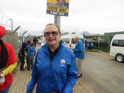 #IMadeMyMark - Voters head to polls