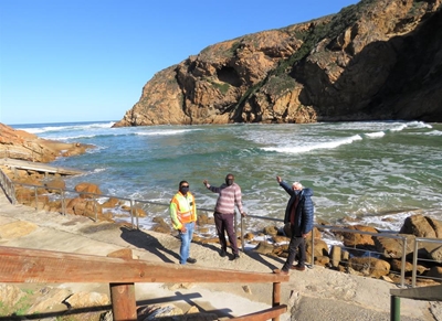 Mayor inspects Gwaiing promenade