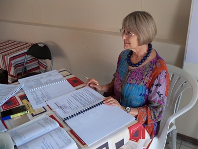 Training for Alzheimer's disease carers