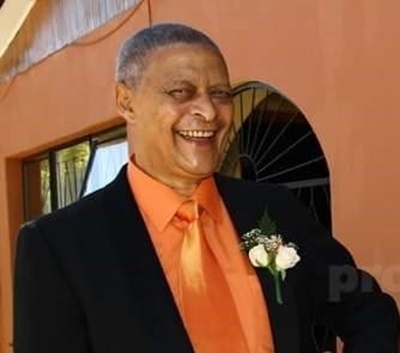 Community mourns death of an icon