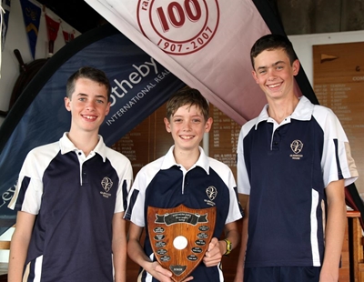 Glenwood House triumphant in inter schools regatta