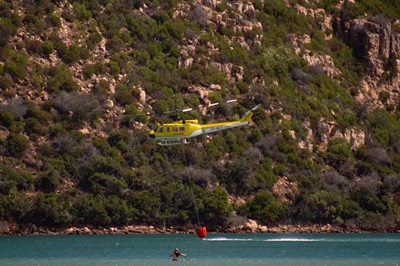Watch: Footage of helicopter battling Heads fire