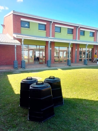Application for free home composting bins