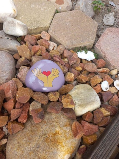 Cape Town man brings pet rocks to Mossel Bay