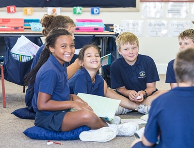 Experience excellence and the joy of learning at Oakhill School