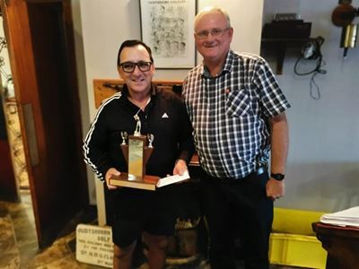 Van Rensburg palm klubkampioenskaptitel in