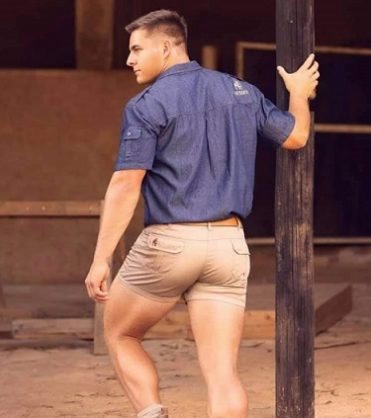 Hot guys in short on sale shorts