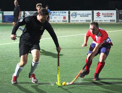 Team Mossel Bay back in hockey league