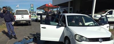 2 arrested after recovery of stolen car