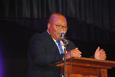 Onderwysers word vereer vir hul reusetaak