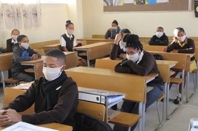 Skole op Oudtshoorn slaggereed