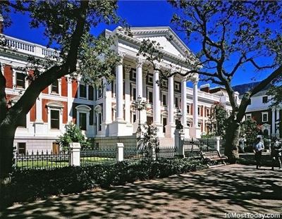 Parliament accepts legal opinion on SONA incident
