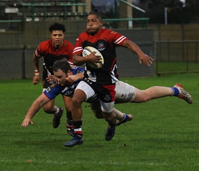 Crusaders looi uitgedunde George