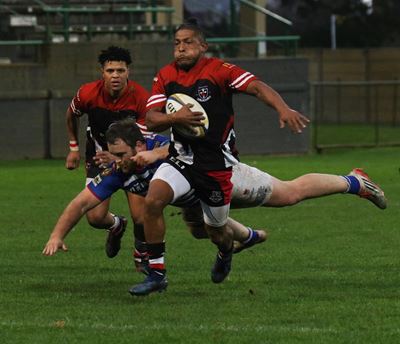 Crusaders looi uitgedunde George