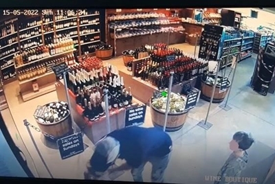 Girl (3) snatched in George store