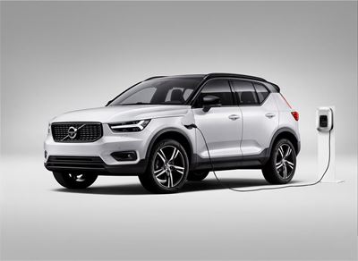 Volvo commits to electric future
