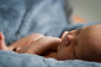 More than 10 000 South African babies abandoned annually