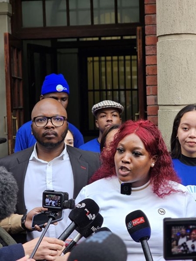 DA lays criminal charges against Minister Nkabane