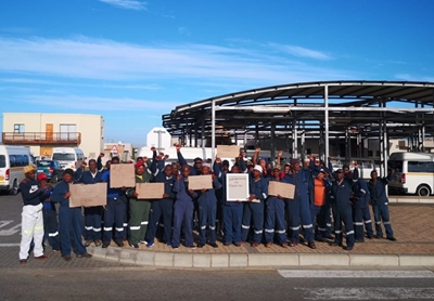 Workers hope to meet with minister