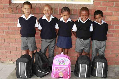 Jongspan opgewonde oor groot skool