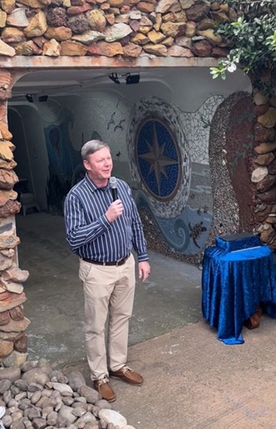 Mayor unveils mosaic art project at Pinnacle Point