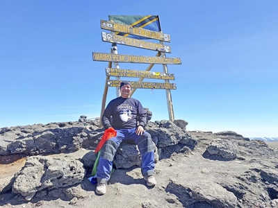 Geen berg te hoog vir sy geliefde