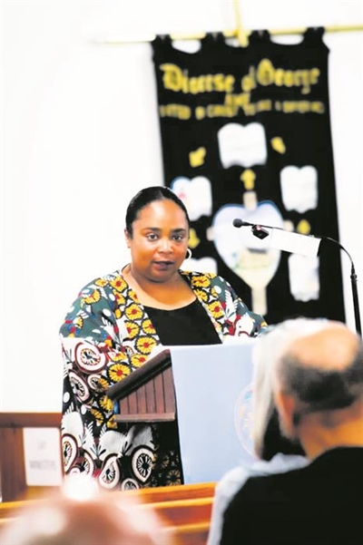 Delay in giving public access to sex offenders register