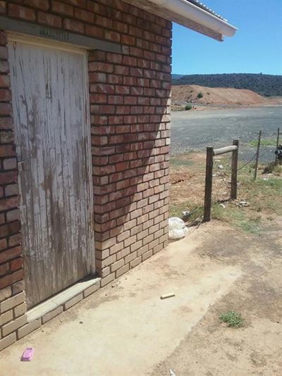 Fed-up councillor tackles trashy issue