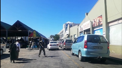 Not-so-empty Knysna on day 8 of lockdown