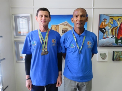 2 Atlete behaal podiumposisies