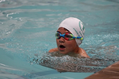 Junior Eden colours for young swimmers