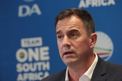 Ramaphosa must end the lockdown today, not next week, says Steenhuisen