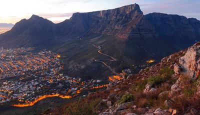 Chapman’s Peak closed after rock fall