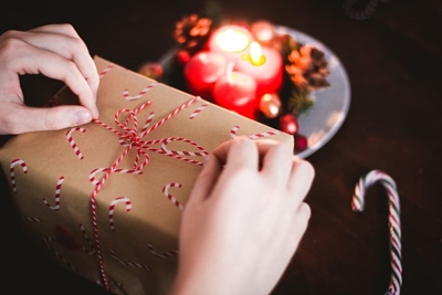 Daily hacks: Tips and tricks to wrap round Christmas gifts, and more