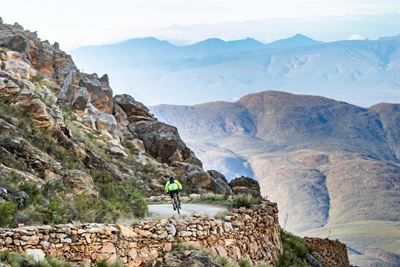 Du Toit and Willeit thriumps at the Prince George 100 miler