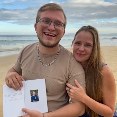 Ma skryf kookboek vir haar seun