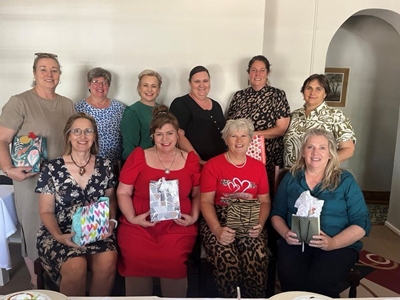 VLV-dames gee terug met skenking en inspirasie