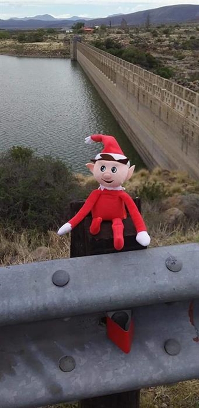 Elfie sien uit na Kersfees