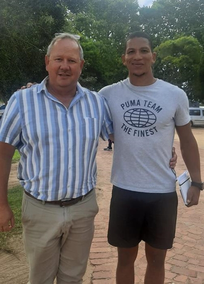 Manie en Duhan draf dalk uit teen mekaar
